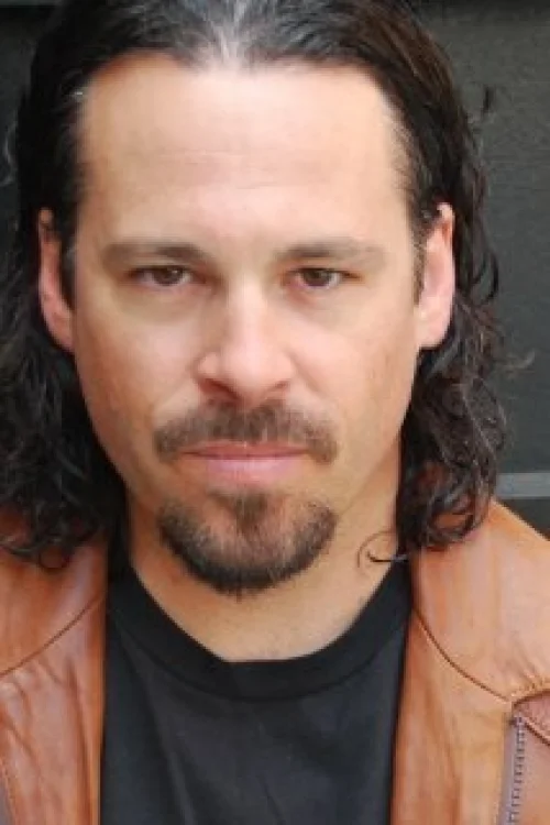 Майкл Рене Уолтон