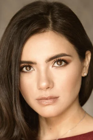 Арьенн Мэнди