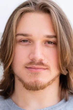 Брейден Ноубл