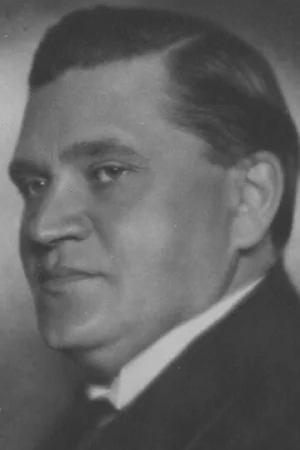 Михаил Тарханов